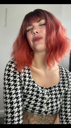 Yourhikerbabe – Virgin Loser In Chastity